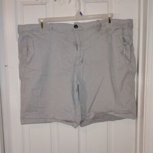 George Men's Light Gray Cargo Shorts WAIST 22" RISE 10" INSEAM 10"